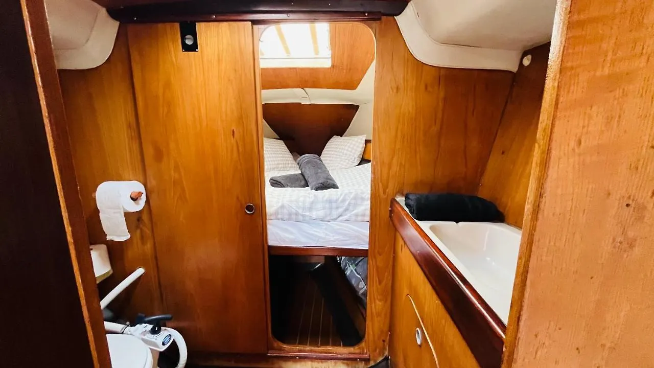 Botel Cozy Sailing Boat Barcelona Hotel Sant Adria de Besos