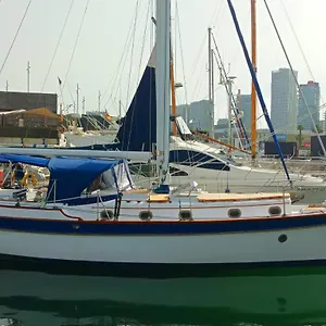  Botel Spacious And Cozy Caribbean Boat In Barcelona With Tour Option