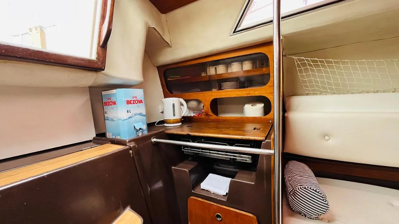 Hotel Cozy Sailing Boat Barcelona Sant Adria de Besos