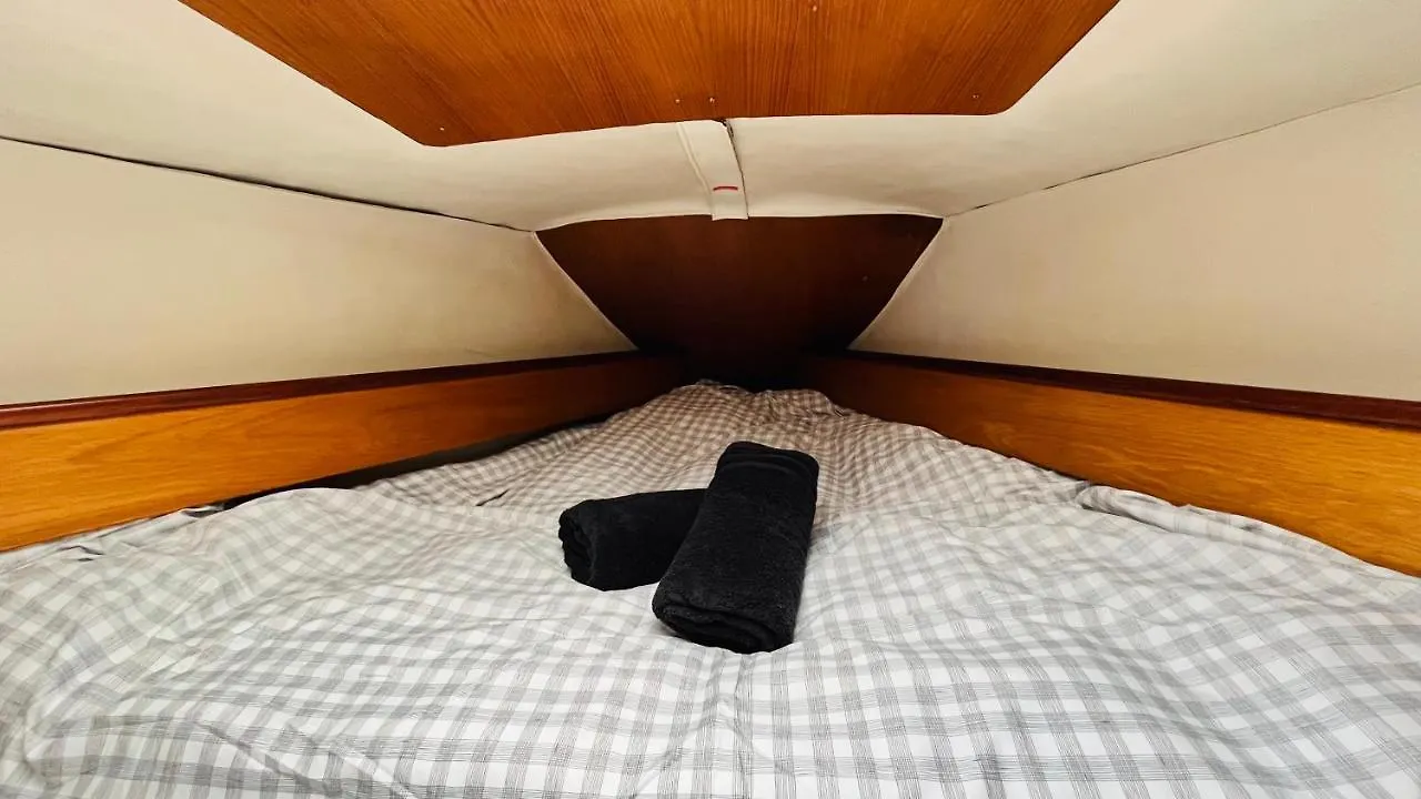 Hotel Cozy Sailing Boat Barcelona Sant Adria de Besos