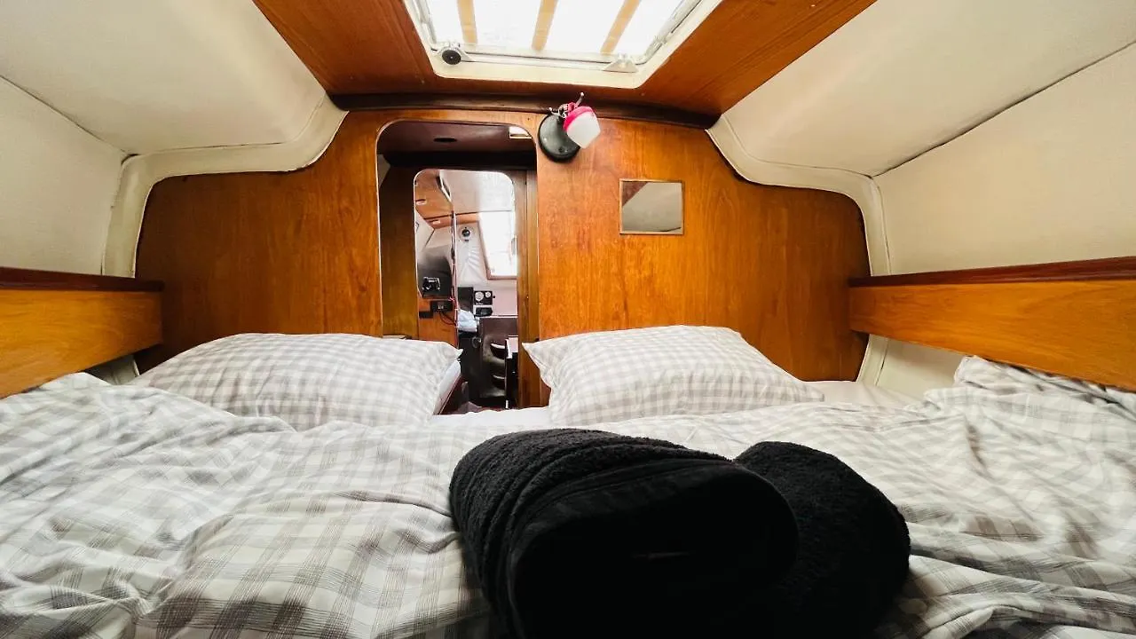 Hotel Cozy Sailing Boat Barcelona Sant Adria de Besos 0*,